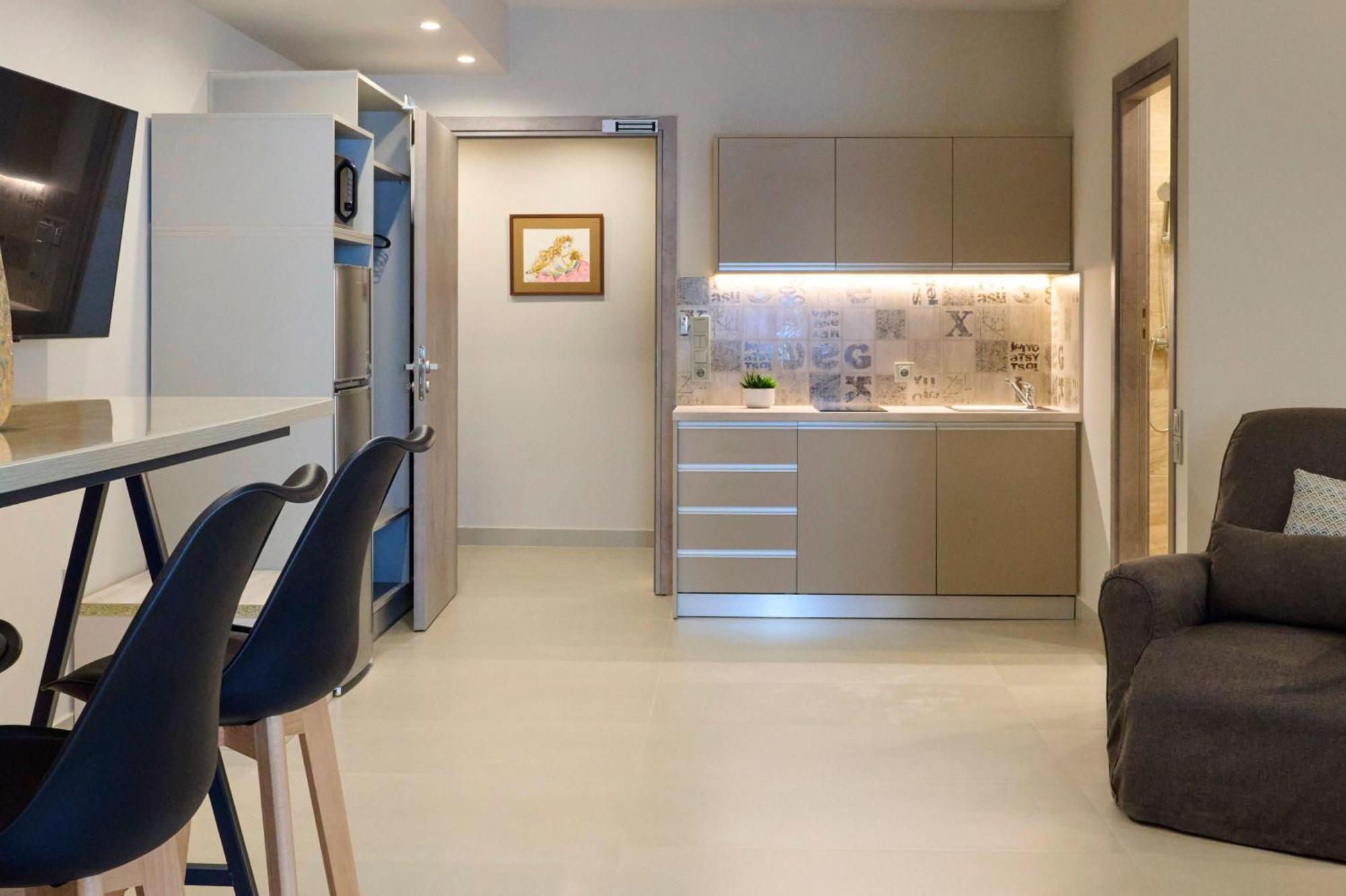 Acropolis Muses - Downtown Luxury Apartments Atene Esterno foto