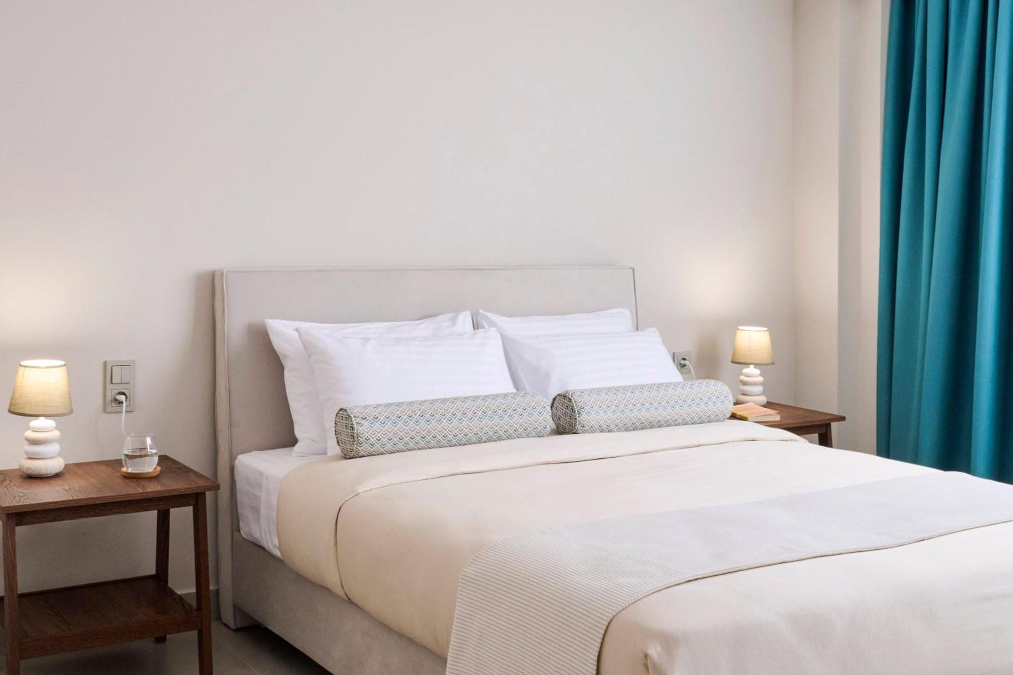 Acropolis Muses - Downtown Luxury Apartments Atene Esterno foto